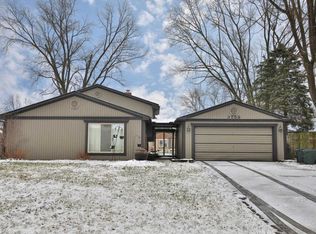 3758 Whetstone Dr, Groveport, OH 43125