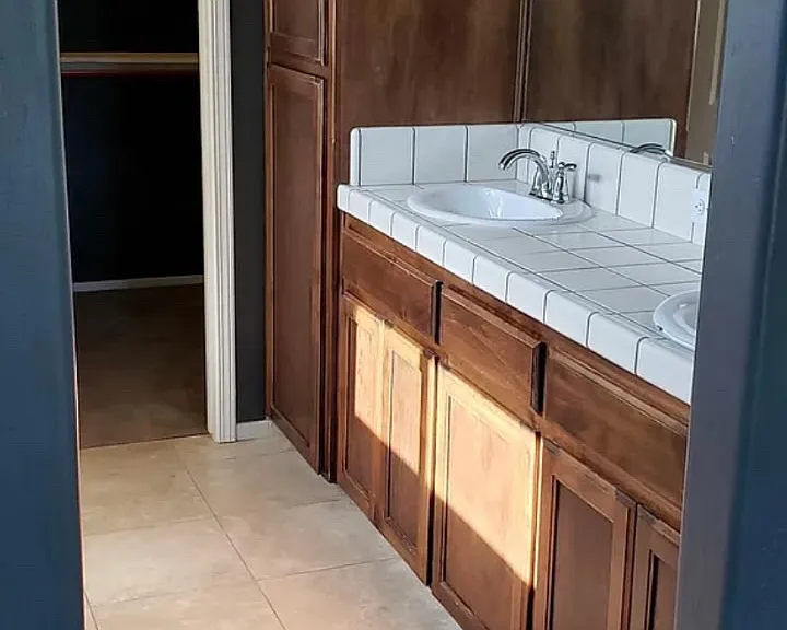 205 Derbyshire Dr — Photo 10