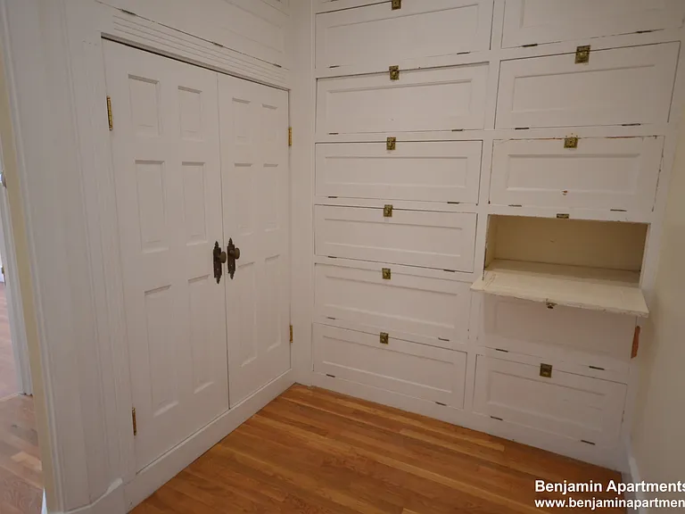 470 Commonwealth Ave #4 — Photo 11