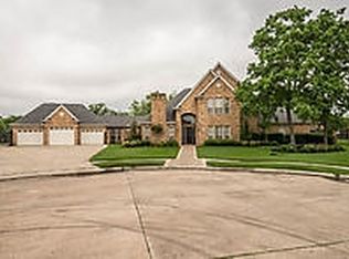 3143 Lancaster Ln, Port Neches, TX 77651
