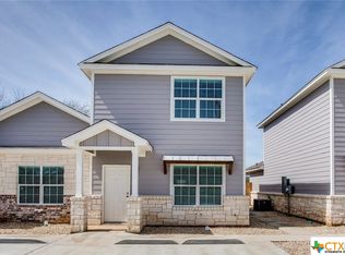 404 Spring St, Mc Gregor, TX 76657