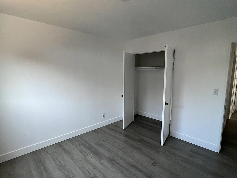 1829 Aileron Ave — Photo 34