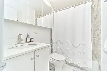 Rented by Living New York