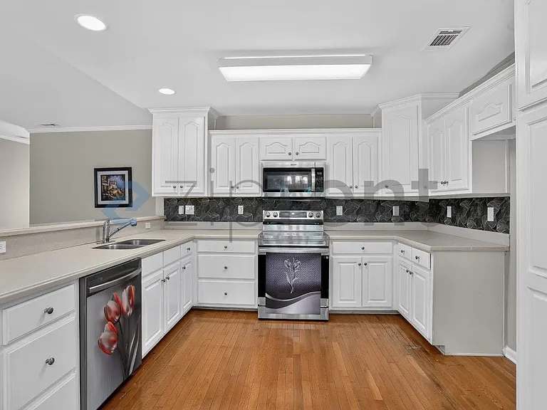 861 McCart Rd — Photo 14