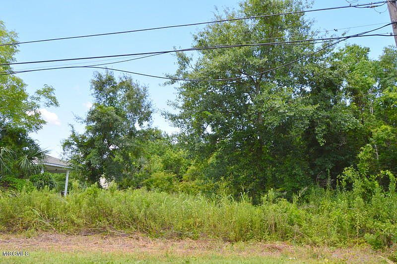 2nd image of 0 Grayson Ave