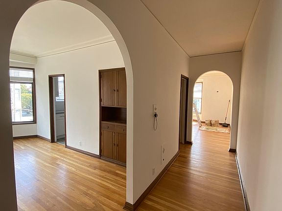 4th image of 2300 N Point St #201