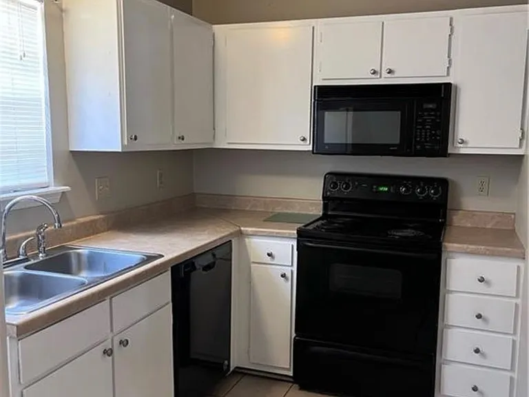 1708 Brightside Dr #D — Photo 5