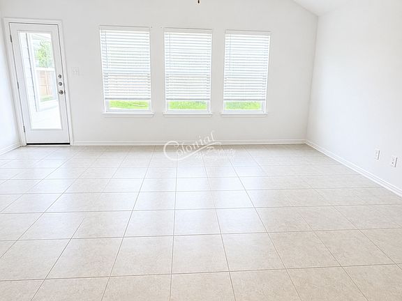 5th image of 345 Horsemint Way