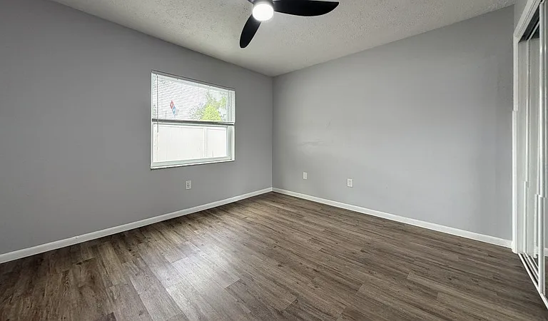 11705 North Dr #B — Photo 8