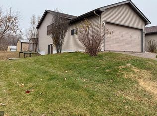 101 Meadow Ln, Woodville, WI 54028