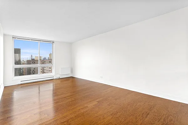 Rented by Corcoran | media 2