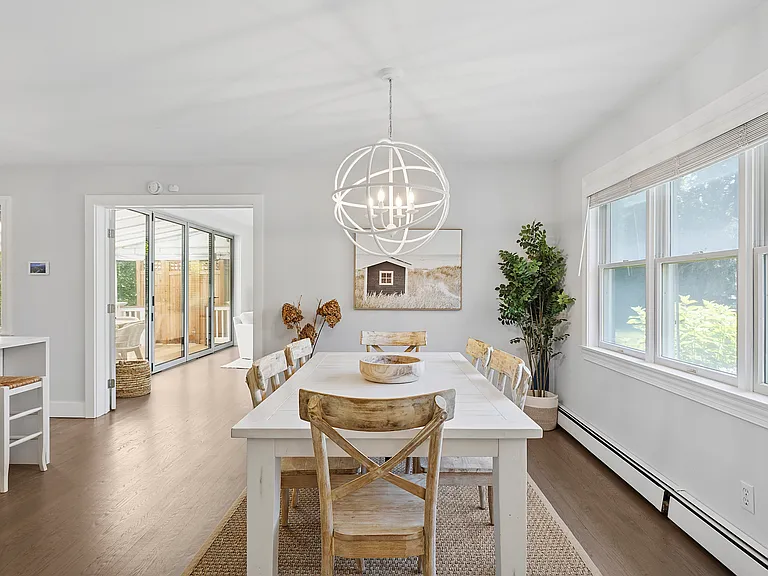 31 Highland Rd — Photo 4