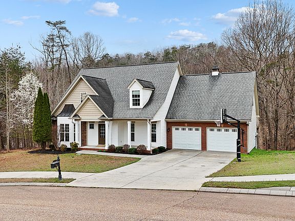3rd image of 5542 Ginkgo Rd
