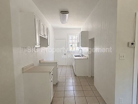 4th image of 10544 Floralita Ln