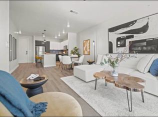 600 W Saint Johns Ave, Austin, TX 78752