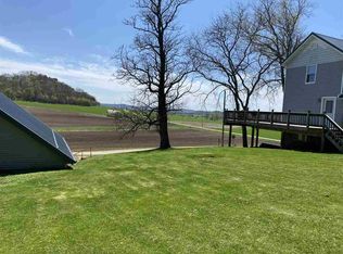 29702 Rohn Hollow Rd, Lone Rock, WI 53556