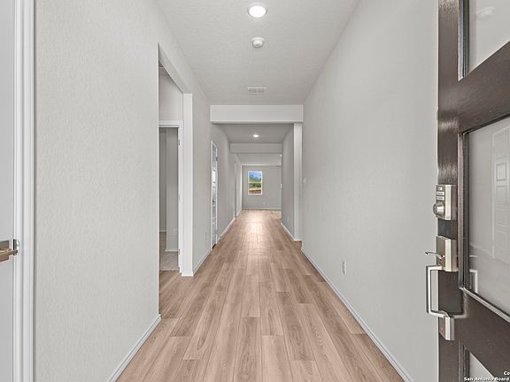 4th image of 6519 Lowrie Block