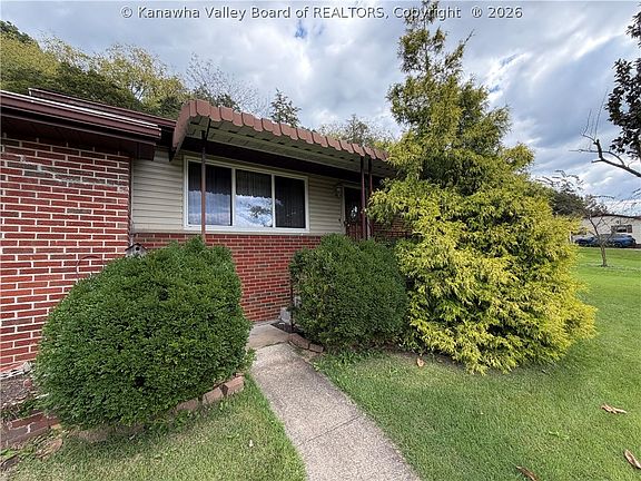 5th image of 65 Fruth Addition Rd