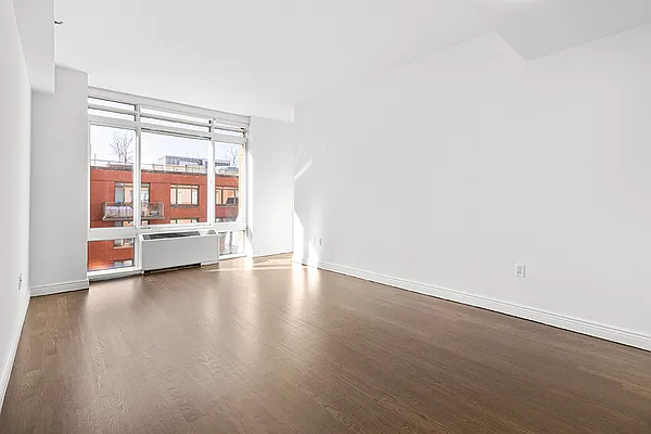 Rented by Mirador Real Estate | media 16