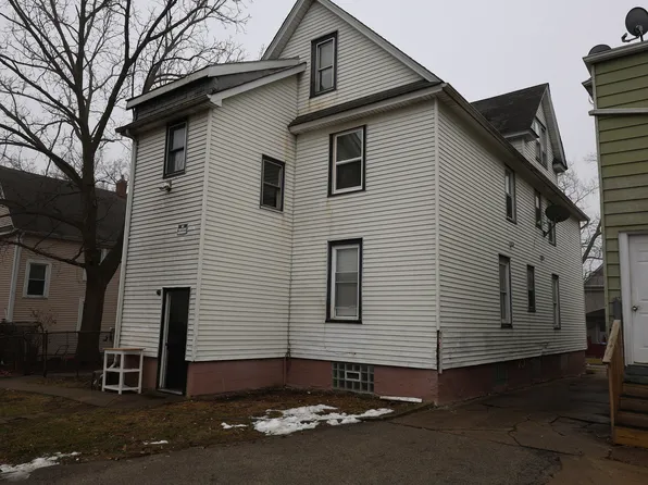 316 Ravine Ave, Waukegan, IL 60085