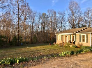 219 Cemetery Rd, Lawrenceburg, TN 38464