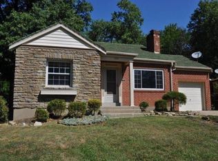 3130 Macarthur Ct, Cincinnati, OH 45211