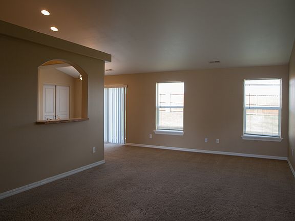 5th image of 1510 Tennessee Dr