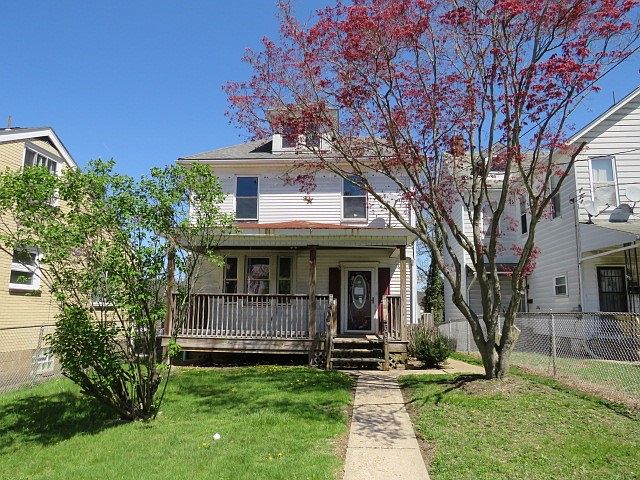 1st image of 606 Crest Ave