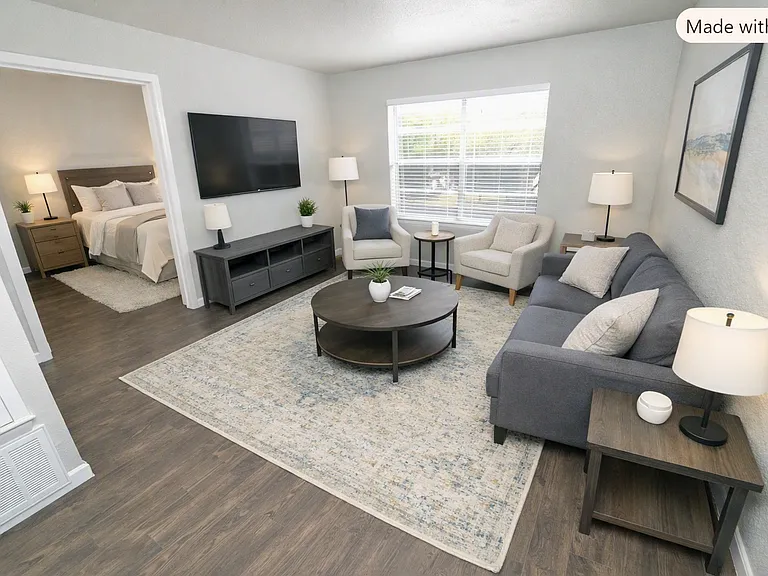 South Point Apartments — Photo 2