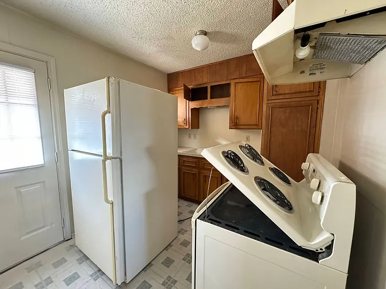 808 Safady Ave — Photo 5