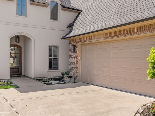 305 Cameron Cir, Benton, LA 71006