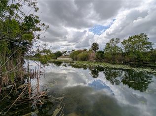 1426 NE 14th Ave, Cape Coral, FL 33909