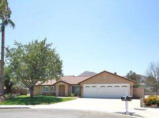11026 Briar Knoll Ct, Riverside, CA 92505
