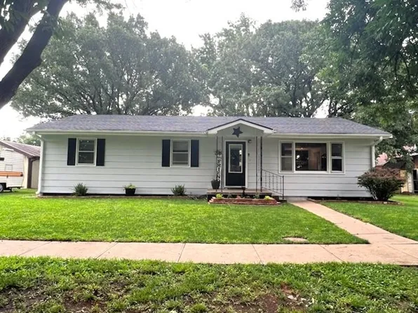 308 N Stark St, Bennington, KS 67422