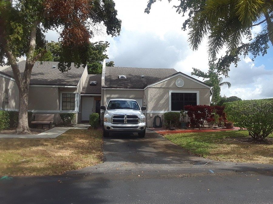1st image of 1049 NW 50th Dr