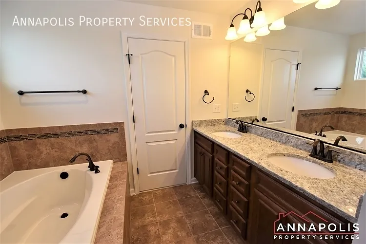 7946 Monrovia Dr — Photo 16