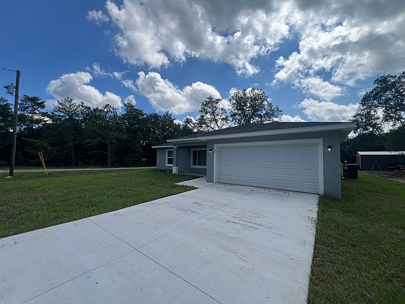 2nd image of 44 Fisher Way Dr