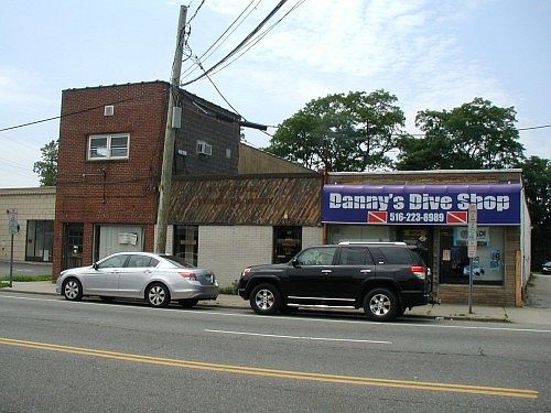 1st image of 2152 Grand Ave