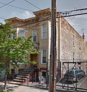 5922 70th Ave, Flushing, NY, 11385