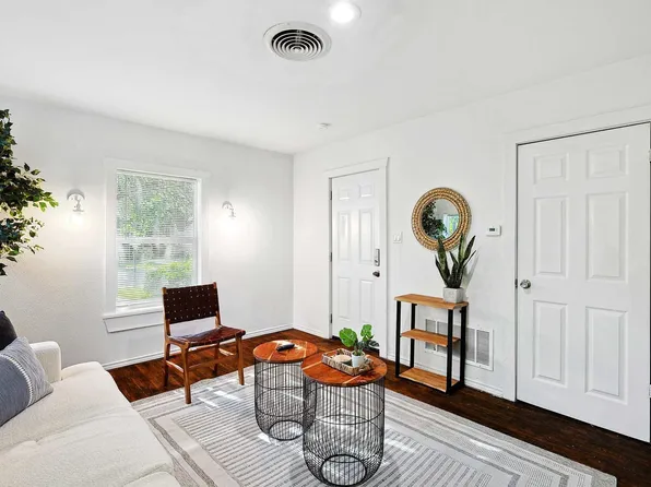 329 Blandin St, Fort Worth, TX