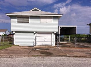 566 Warsaw St, Bayou Vista, TX 77563