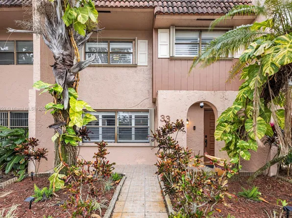 33 Madrid Ln #4-9, Fort Lauderdale, FL 33324