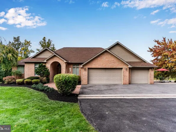 701 Blue Mountain Pkwy, Harrisburg, PA 17112