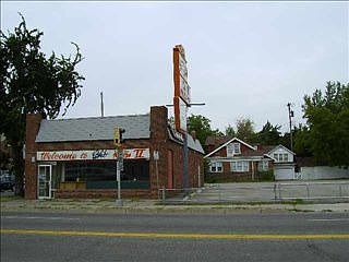 2nd image of 216 W 16th St N