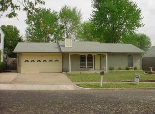 122 W Waco St, Broken Arrow, OK 74011