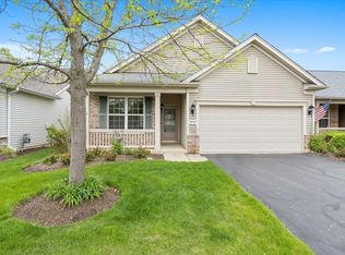 2462 Rolling Ridge Ln, Elgin, IL 60124