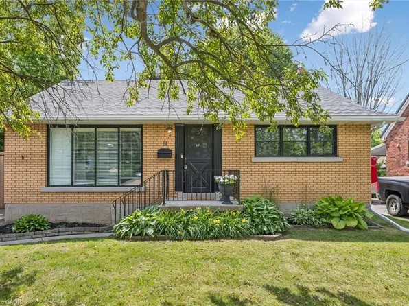 81 Oxford St, Kitchener, ON N2H 4R8