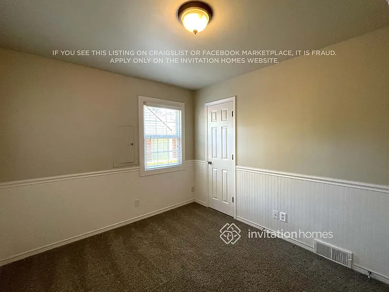 218 Summit Ave — Photo 11