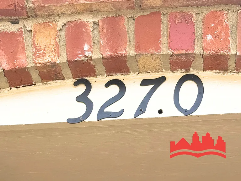 3270 Fairbanks St — Photo 2