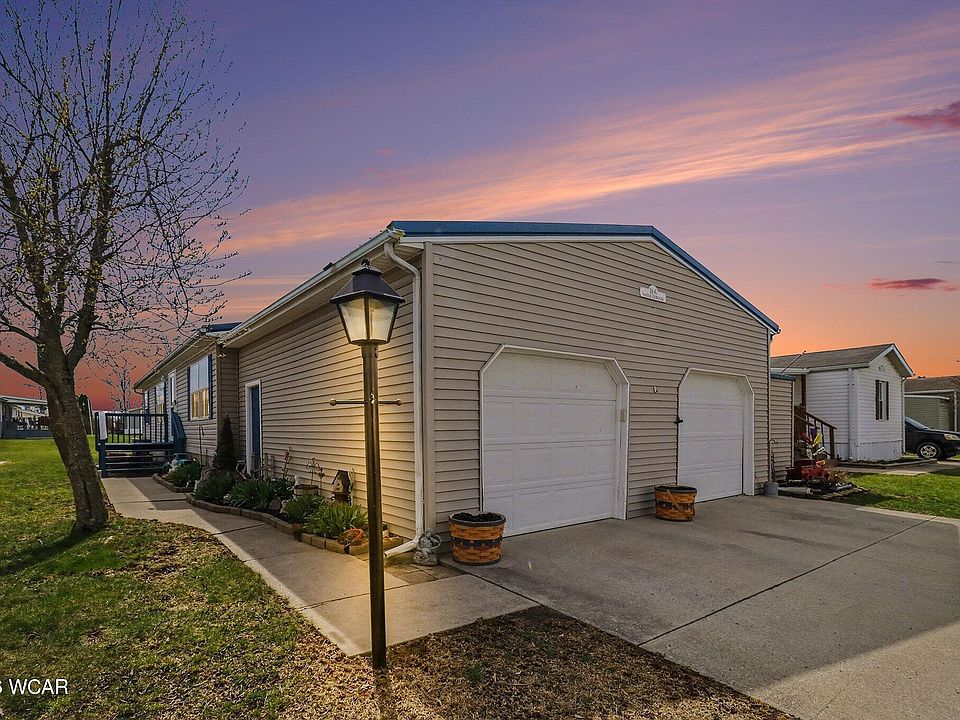 1st image of 166 Saddlebrook Dr